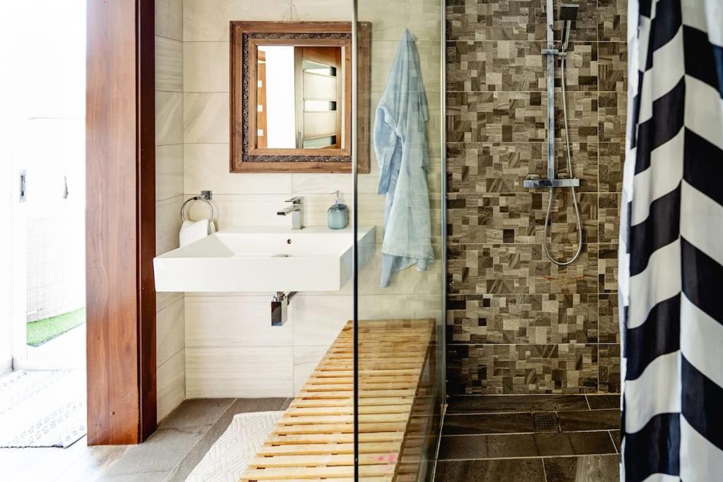 Luxury Designer Penthouse With Private Jacuzzi Apartman Sliema Kültér fotó